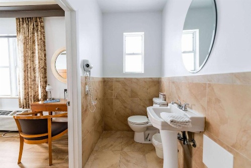 Majestic Hotel South Beach, Trademark Collection by Wyndham image 20